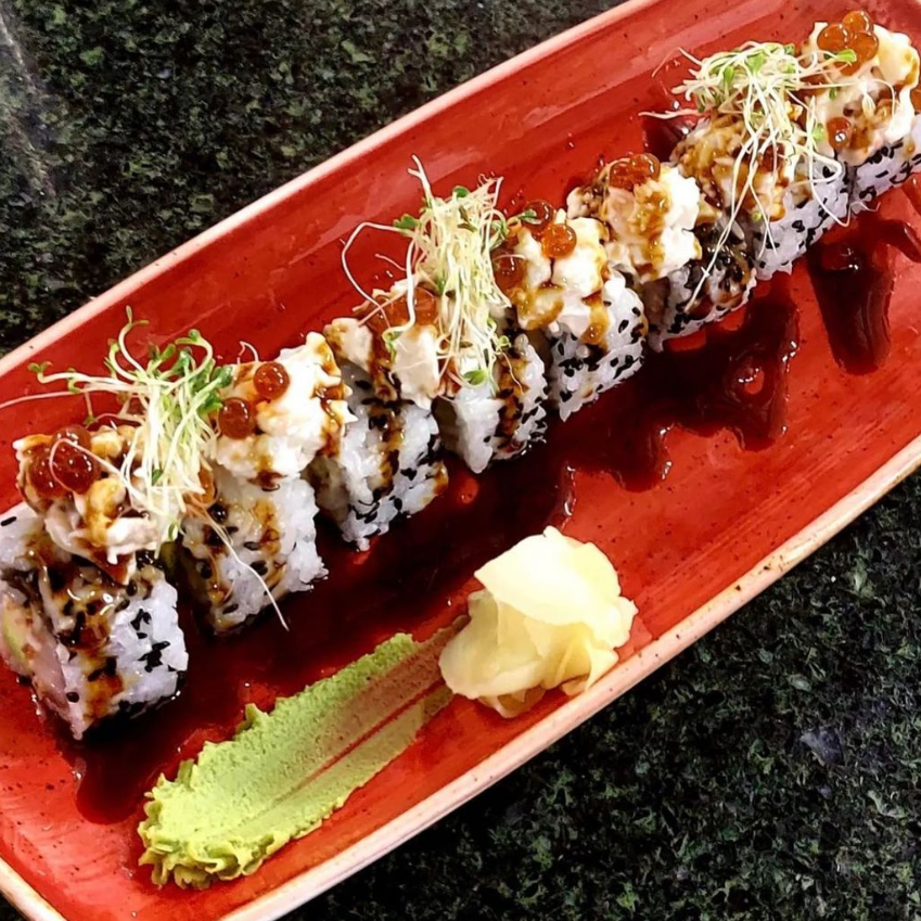 Le restaurant Bamboo House à Saint-Martin propose une expérience culinaire exceptionnelle avec sa fusion asiatique contemporaine, ses sushis primés, ses steaks de qualité et ses saveurs internationales 1. Les locations de vacances The Hills Residence à Sint Maarten offrent un hébergement idéal à proximité du restaurant Bamboo House, vous permettant de profiter d'un séjour confortable tout en découvrant les délices culinaires de l'île