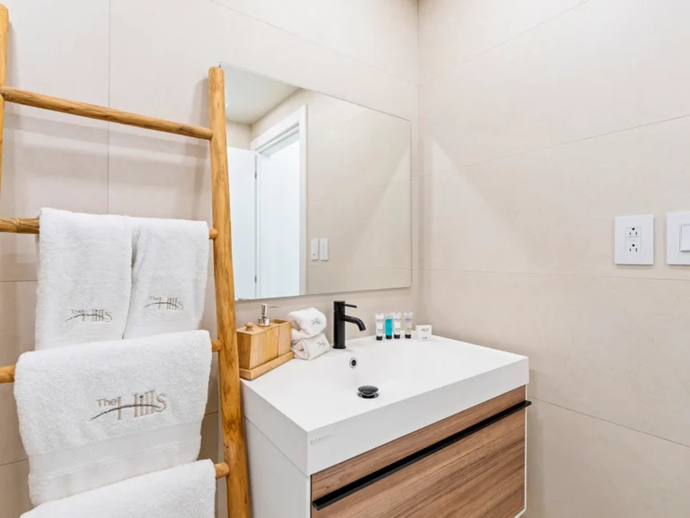 A101 1-bedroom condo vacation rental Simpson Bay at The Hills Residence, Sint Maarten