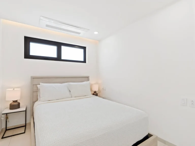 A117 The Hills Residence, 2-bedroom condo vacation rental Simpson Bay, Sint Maarten