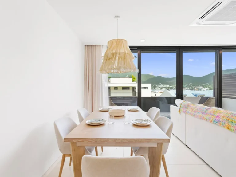 B201 The Hills Residence, 2-bedroom condo vacation rental Simpson Bay, Sint Maarten