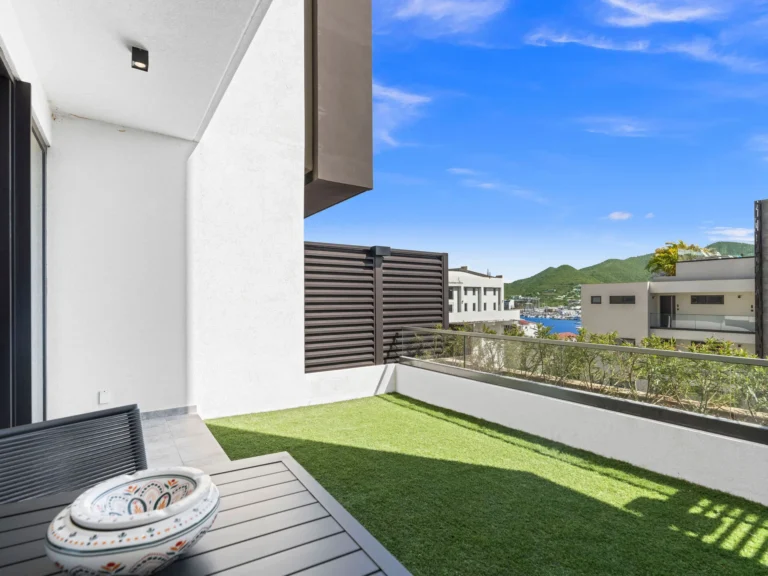 B204 The Hills Residence in Simpson Bay, 1-bedroom condo vacation rental Simpson Bay