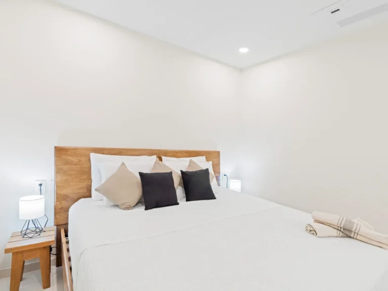 B225 at The Hills Residence, sxm vacation rentals in Simpson Bay with 4U Real Estate