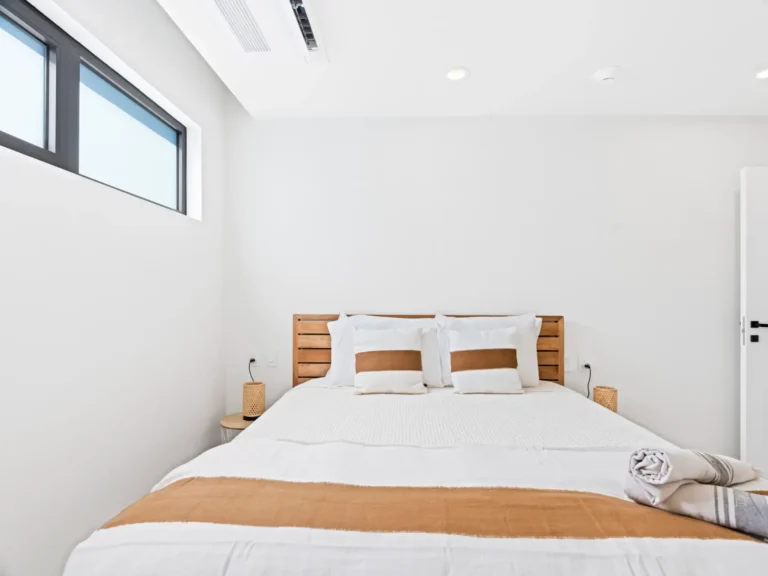 Chambre appartement 2 chambres B251 location vacances Simpson Bay