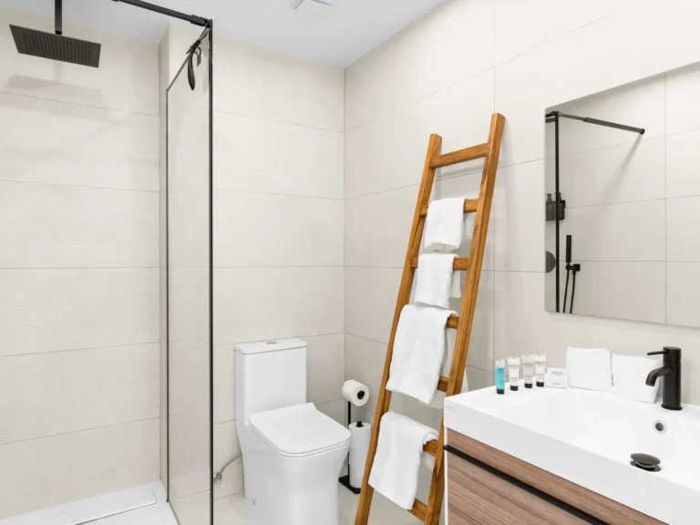 Location appartement 1 chambre Simpson Bay, C321 The Hills Résidence, 4U Real Estate