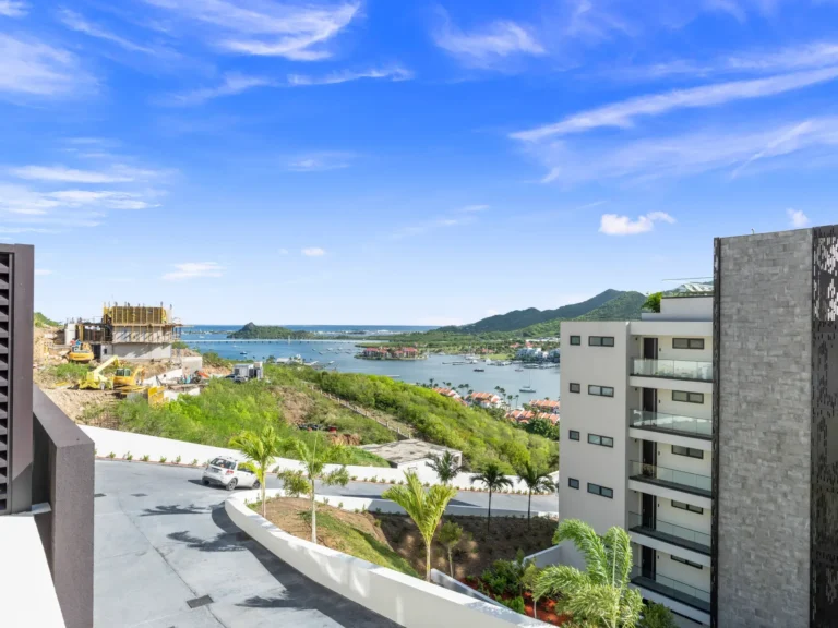 D404 The Hills Residence in Simpson Bay, vacation rentals managed by 4U Real Estate