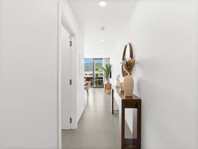 D407 The Hills Residence Simpson Bay, vacation rentals on Sint Maarten