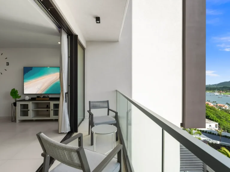 D414 at The Hills Residence, 1-bedroom condo vacation rental Simpson Bay