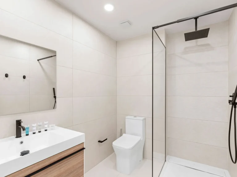 D417 The Hills Residence, St Maarten condo rentals in Simpson Bay