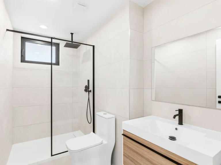 D442 The Hills Residence, 1-bedroom condo vacation rental Simpson Bay, Sint Maarten