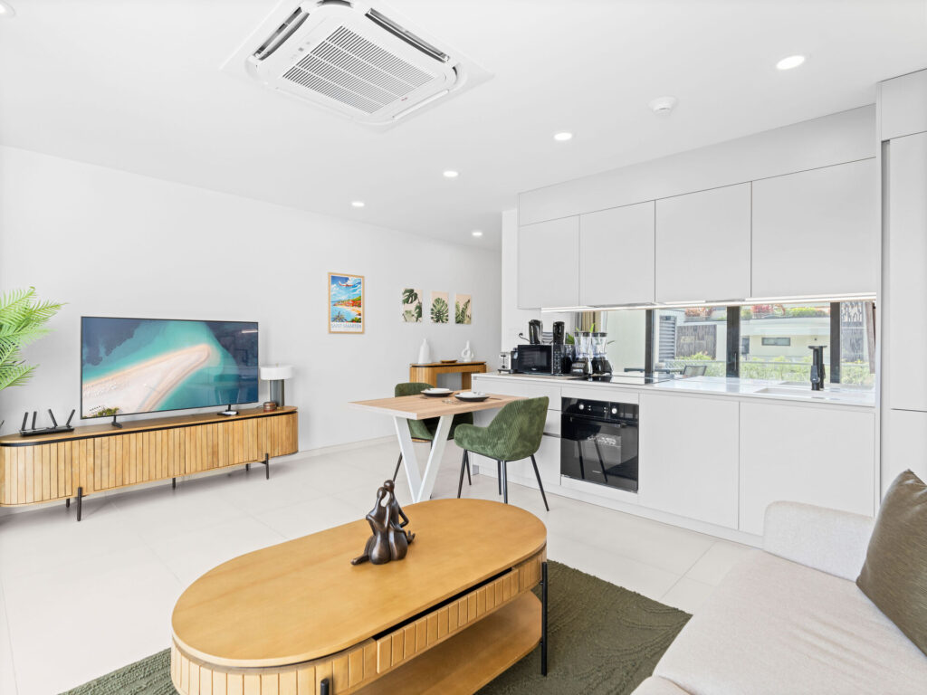 The Hills Residence - B204