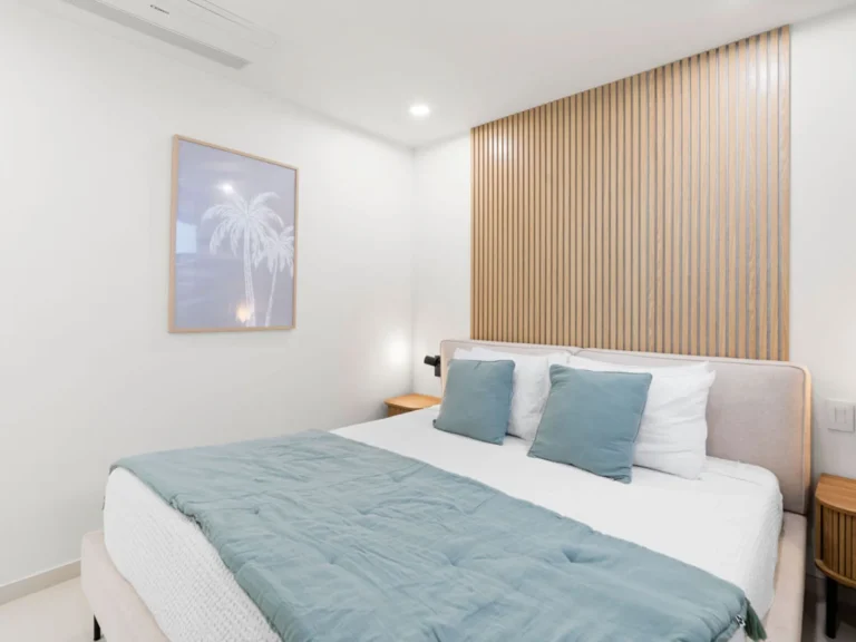 D421 at The Hills Residence, 1-bedroom condo vacation rental Simpson Bay, Sint Maarten