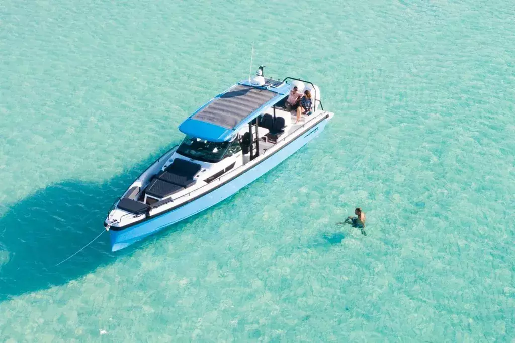 Excursion en bateau service conciergerie The Hills Résidence Sint Maarten